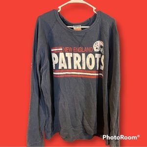 Vintage style New England Patriots crewneck sweatshirt